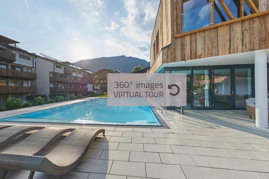 360° panorama of outdoor pool